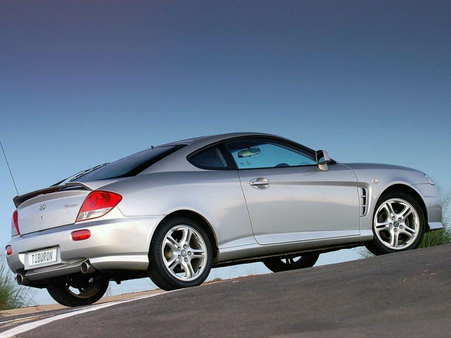  Hyundai Tiburon 2005 года  (ZA) (фото 11 из 16)
